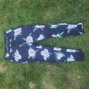 Banana Republic skinny floral pants